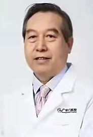 卢富